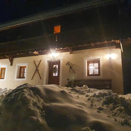 Haus Lahner Villa Bad Bleiberg Exterior photo